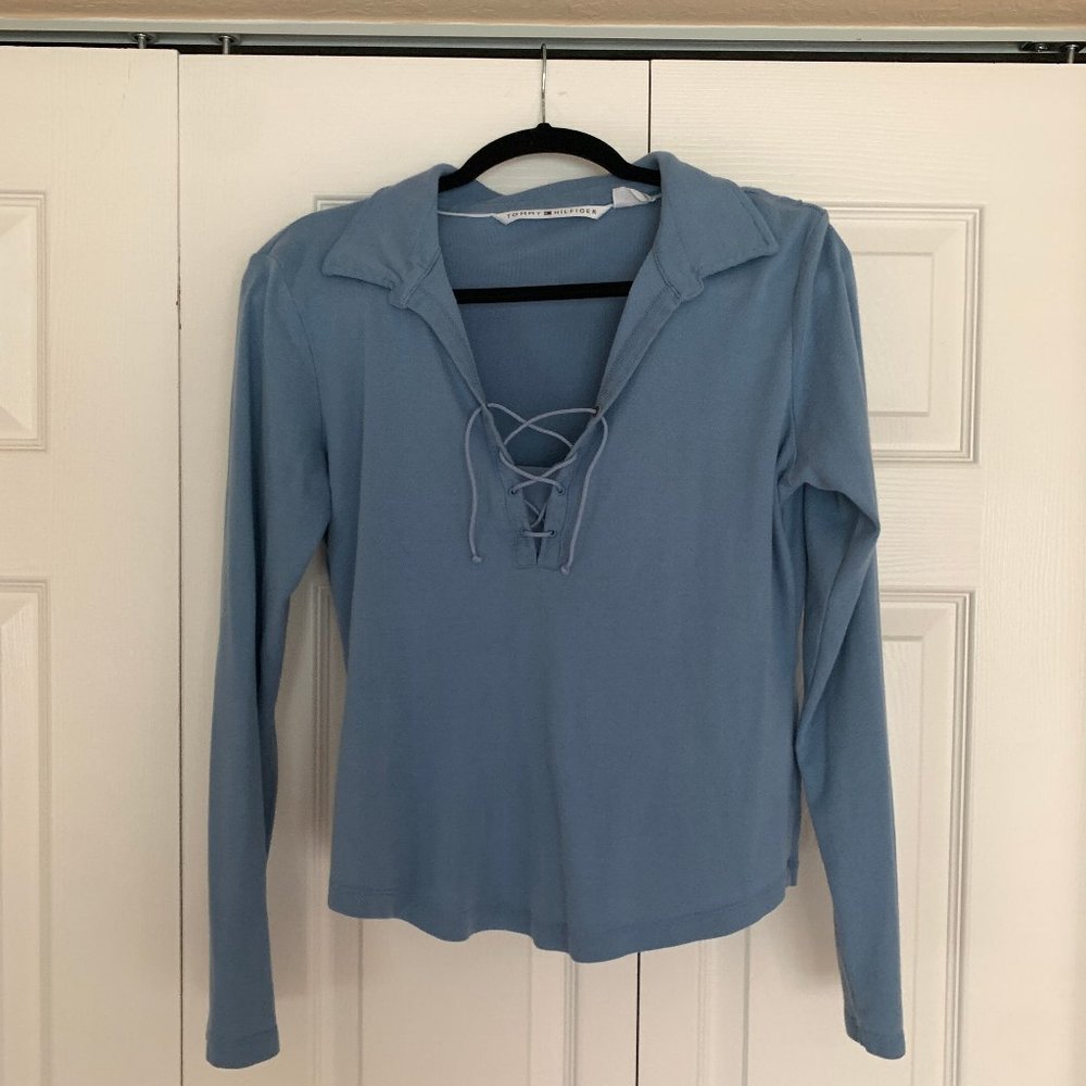 TOMMY HILFIGER BLUE LONG SLEEVE TOP CROSS V NECK SIZE LARGE